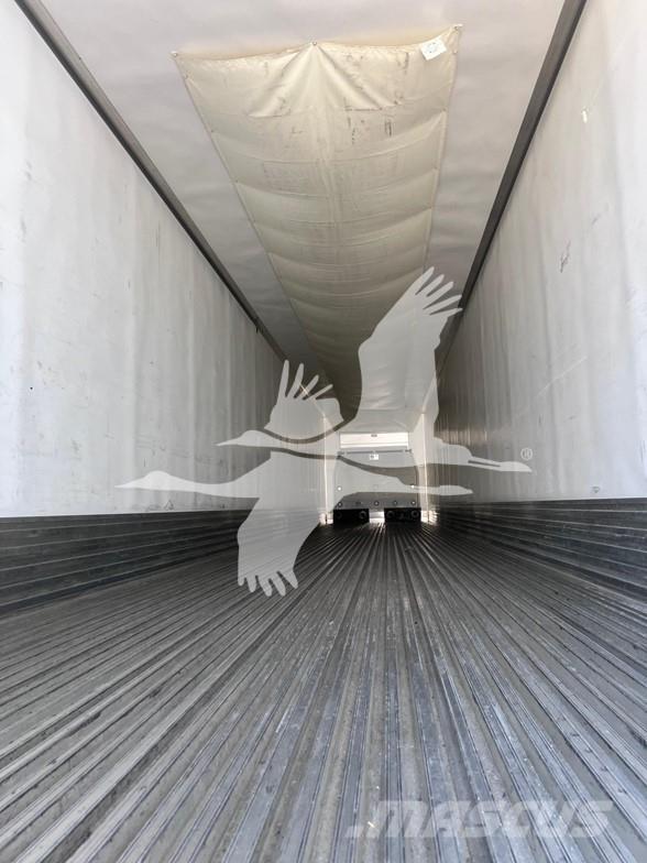 Utility 3000R Kylmä-/Lämpökoripuoliperävaunut