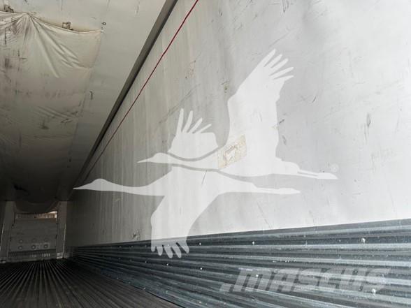 Utility 3000R Kylmä-/Lämpökoripuoliperävaunut