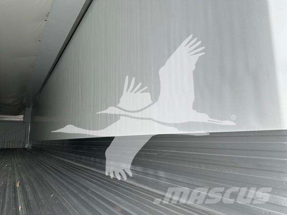 Utility 3000R Kylmä-/Lämpökoripuoliperävaunut