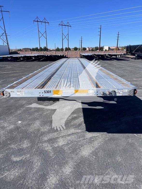 Utility 4000AE Lavapuoliperävaunut