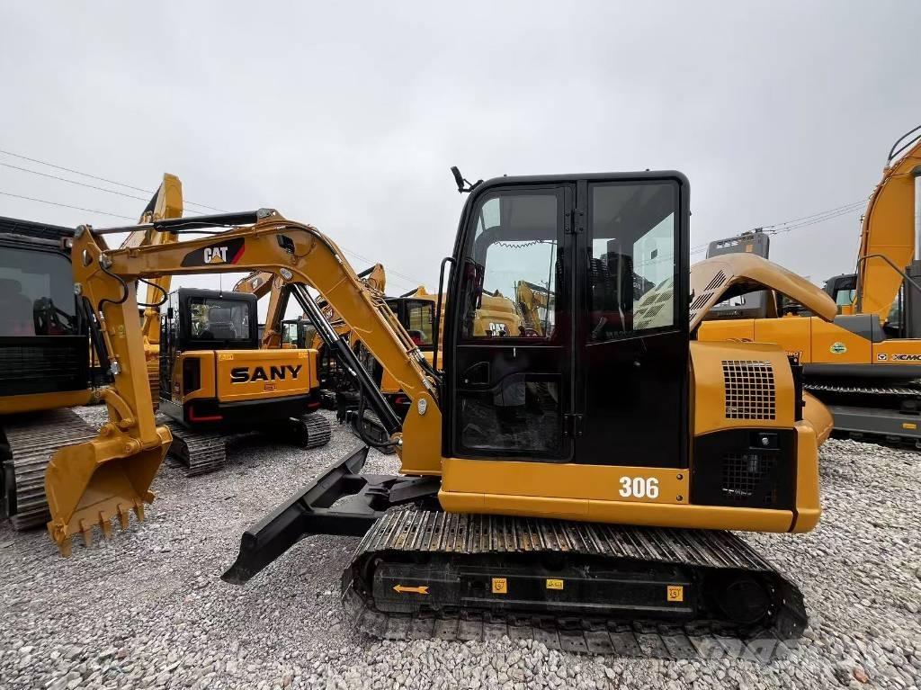 CAT 306 Minikaivukoneet < 7t