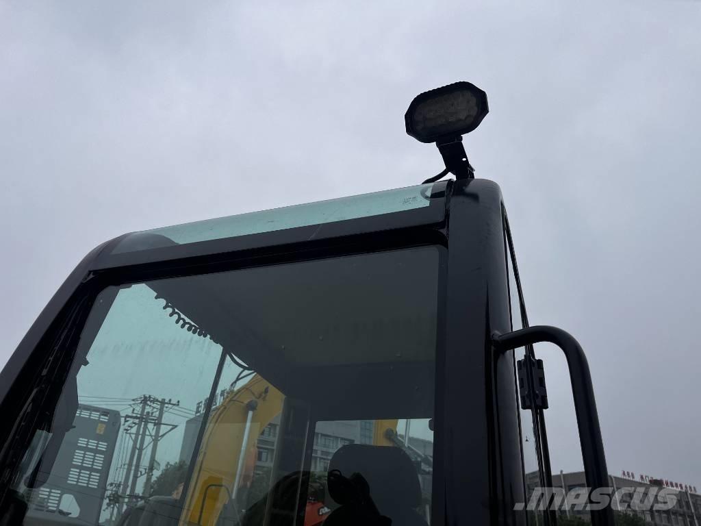 CAT 306 Minikaivukoneet < 7t