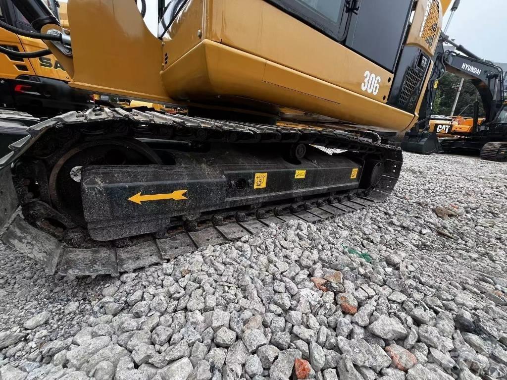 CAT 306 Minikaivukoneet < 7t