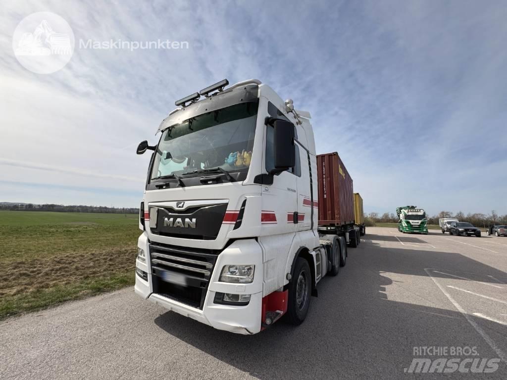MAN TGX 28.500 Vetopöytäautot