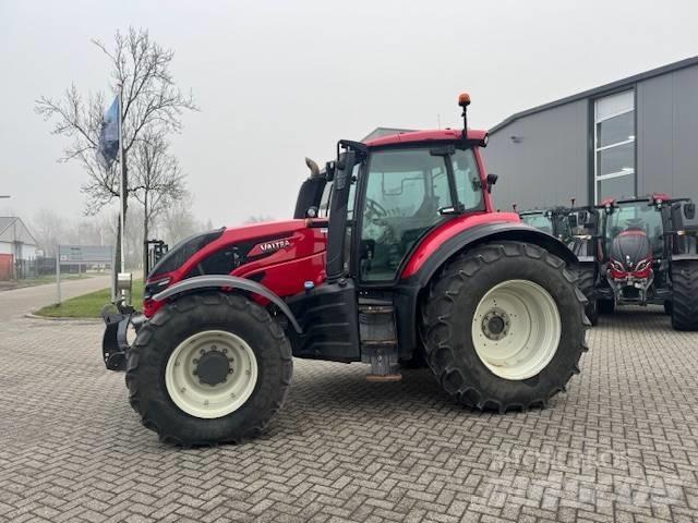 Valtra T144 Hitech Traktorit