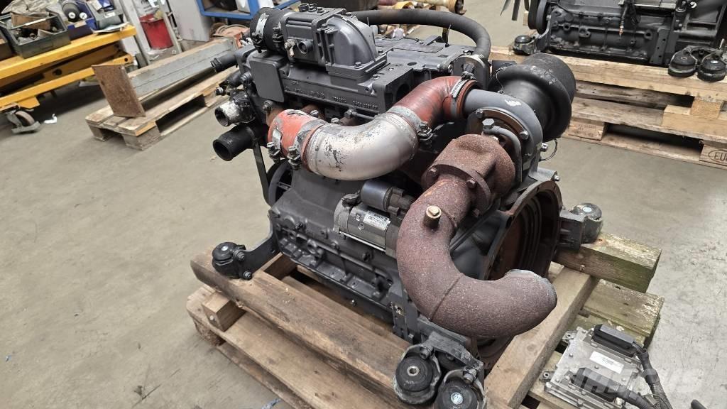 Deutz BF4M2012C Moottorit