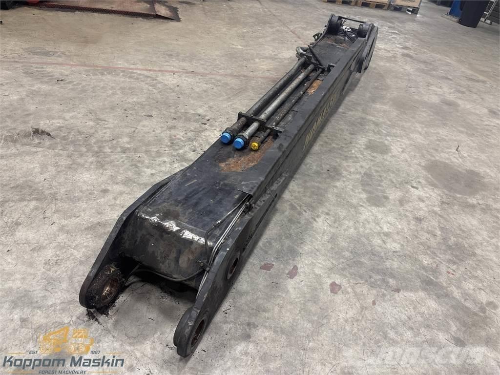 Komatsu 270H Harvesterinosturit