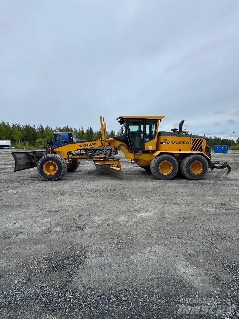 Volvo G 930 Tiehöylät
