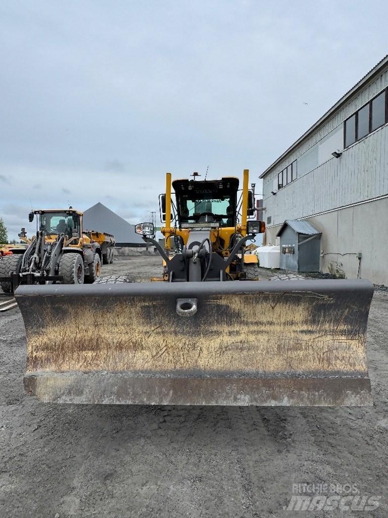Volvo G 930 Tiehöylät