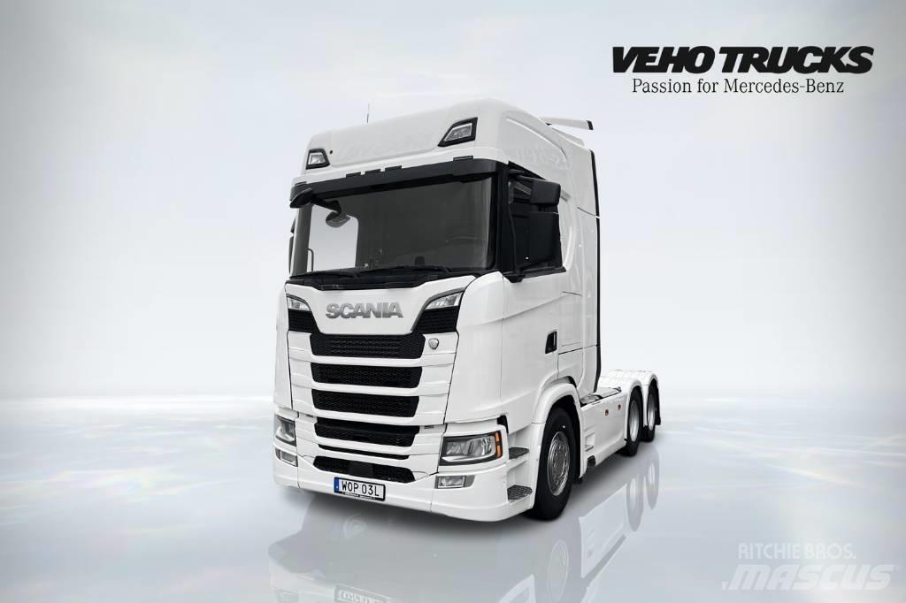 Scania S 580 6x2 Vetopöytäautot