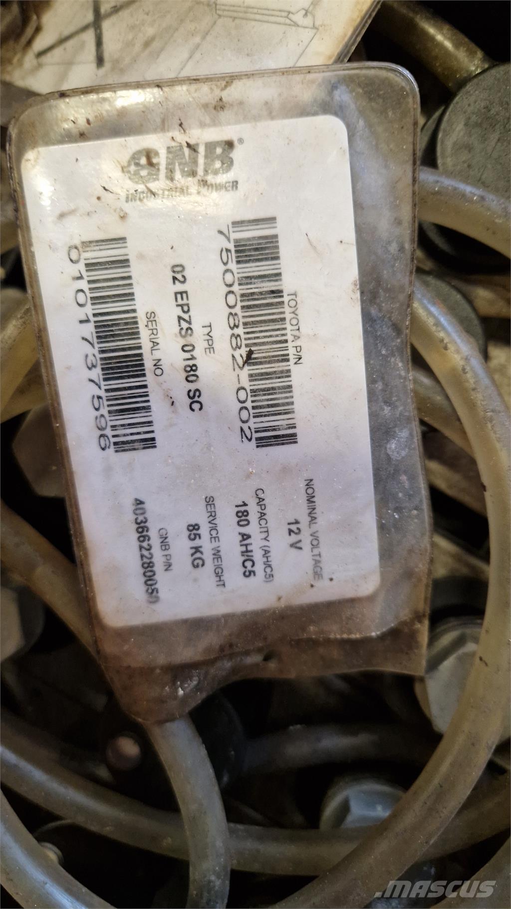 Toyota SWE080L Ajettavat pinoamisvaunut