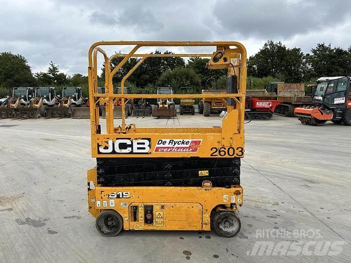 JCB S1930E Saksilavat