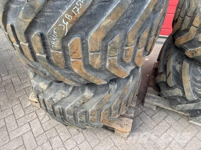 Nokian 600/50/22.5 Renkaat ja vanteet