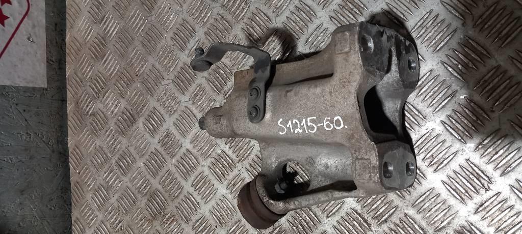 Scania R 440  2133303 Ohjaamot ja sisustat