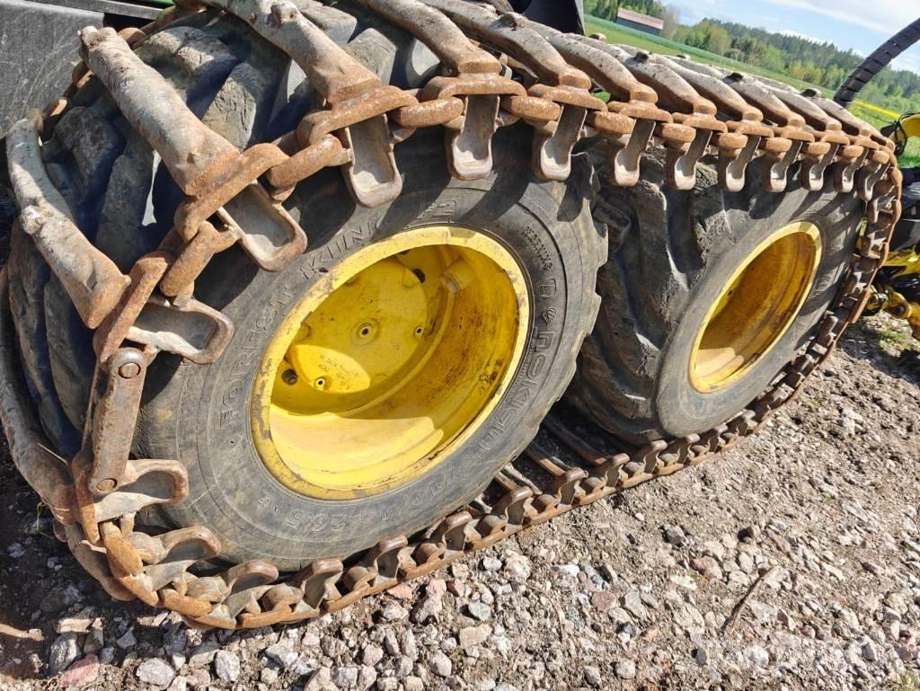 John Deere 1270 G Harvesterit