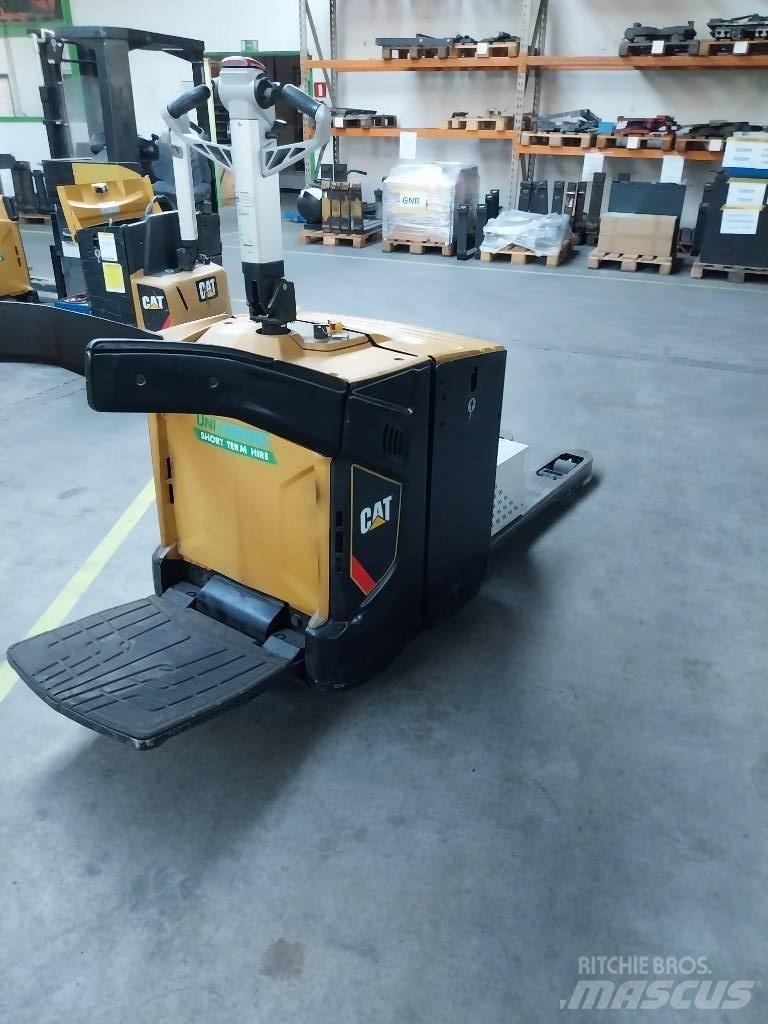 CAT NPV 20 N2 Lavansiirtotrukit ajotasolla
