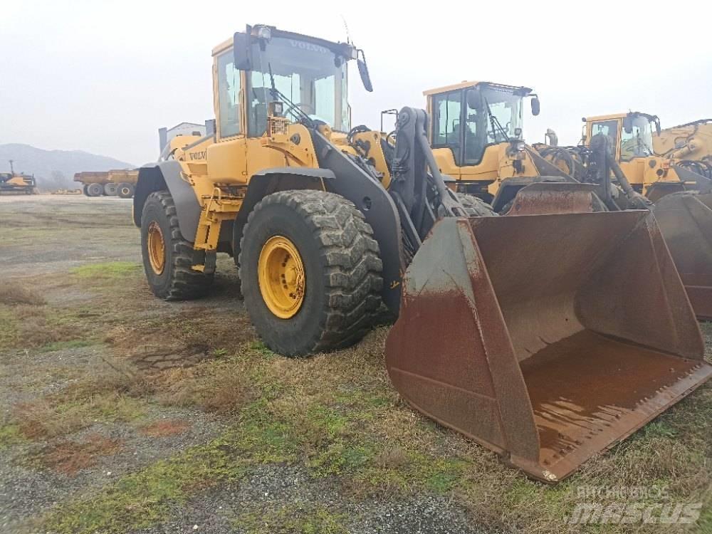 Volvo L 110 E Pyöräkuormaajat