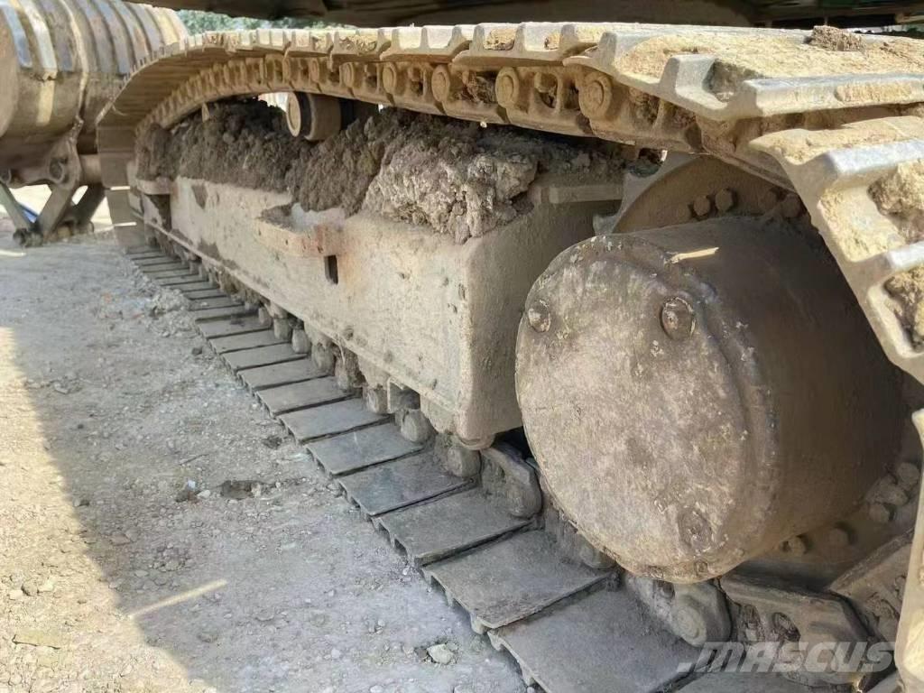 Komatsu PC 200 Telakaivukoneet