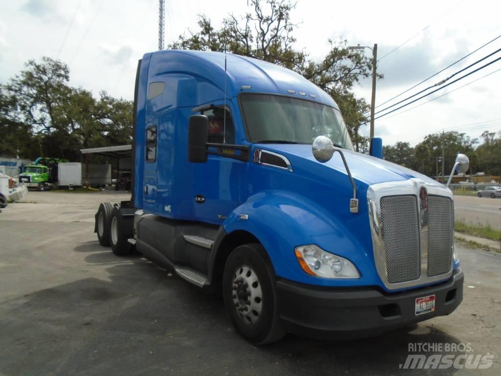 Kenworth T680 Vetopöytäautot
