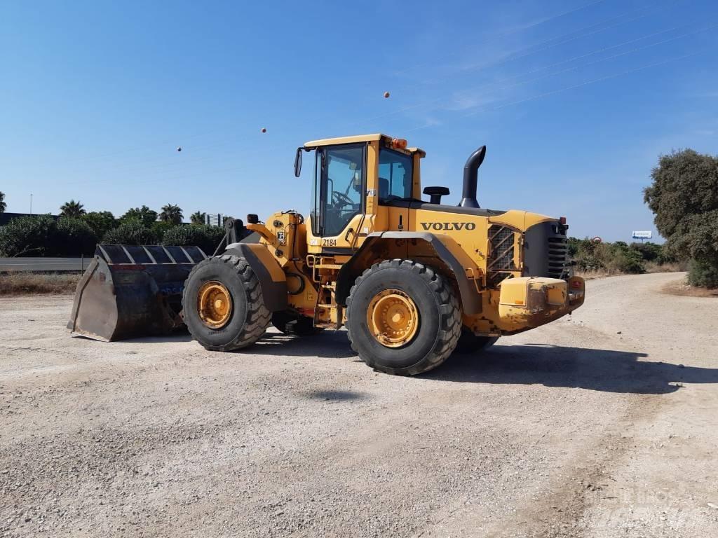 Volvo L 120 F Pyöräkuormaajat