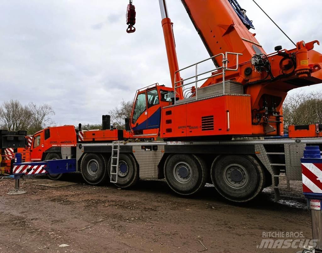 Grove GMK 5250 XL-1 Torninosturit