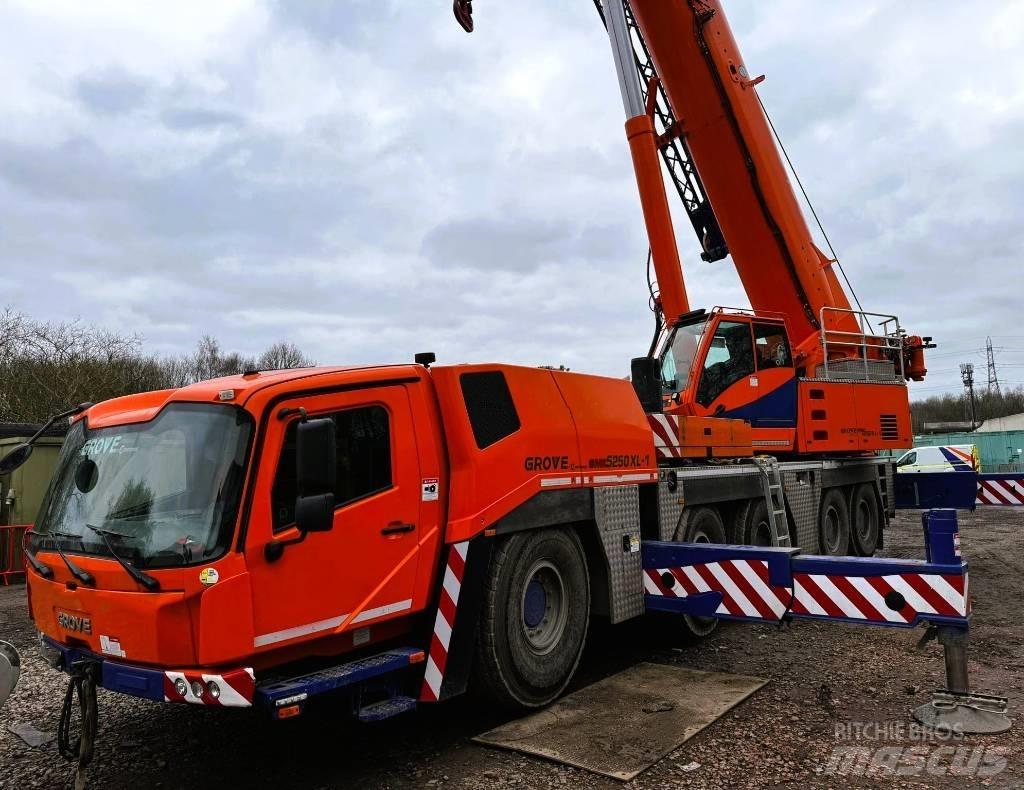 Grove GMK 5250 XL-1 Torninosturit