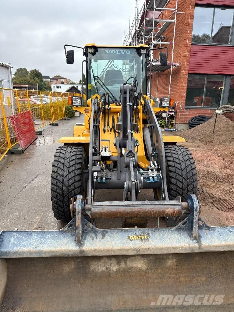 Volvo L 35 G Pyöräkuormaajat