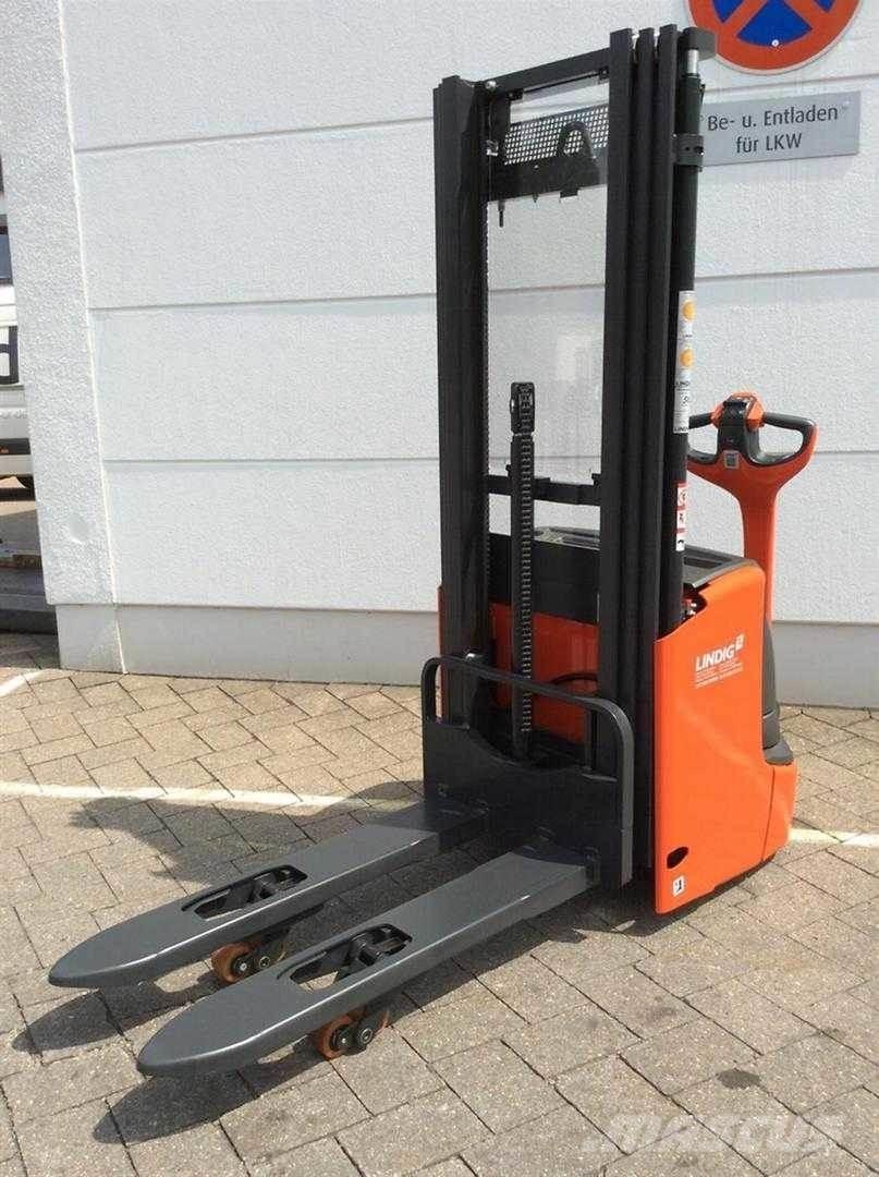 Linde L12I Ajettavat pinoamisvaunut