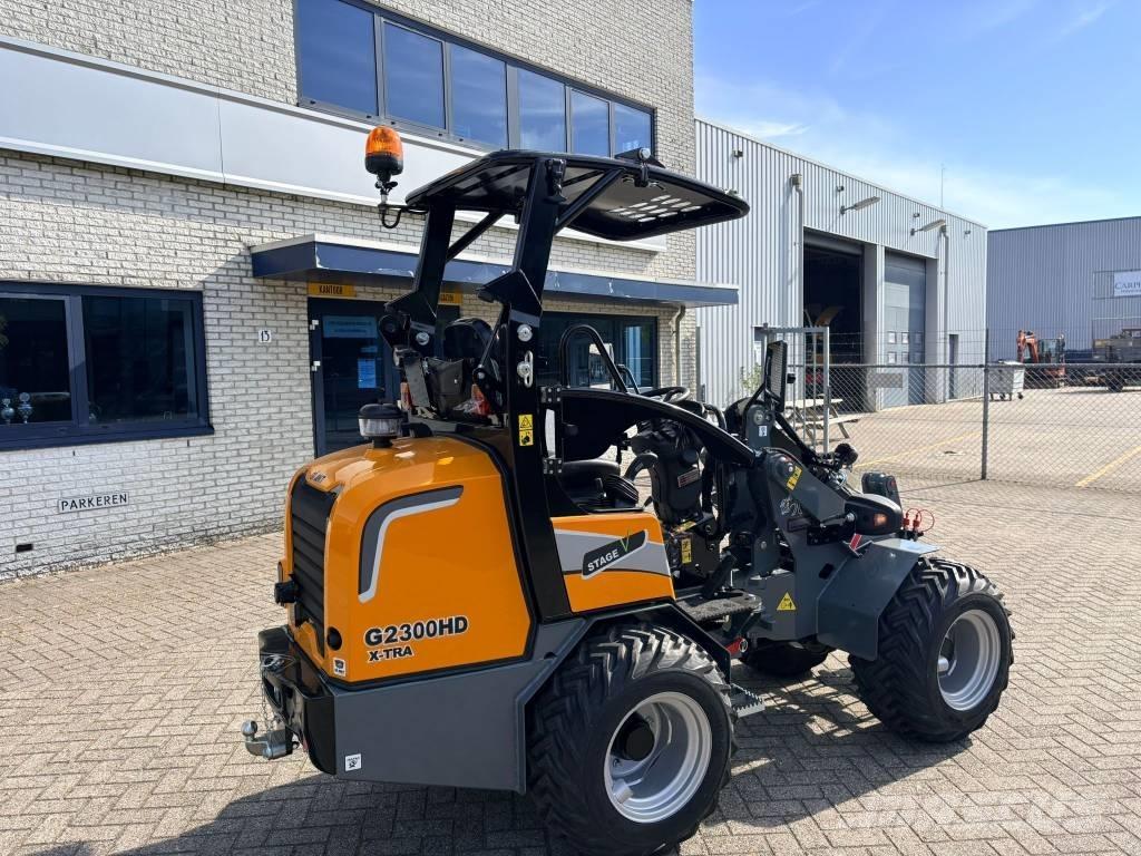 Giant G2300HD Xtra Pienkuormaajat