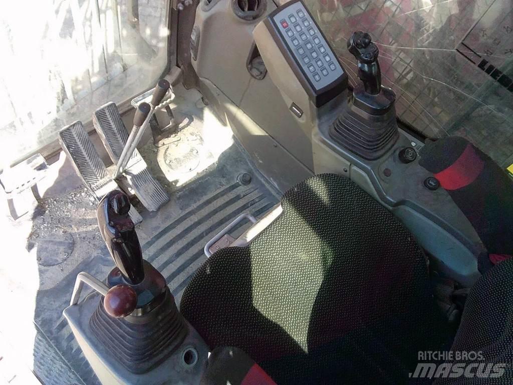 Liebherr R946 LC Telakaivukoneet