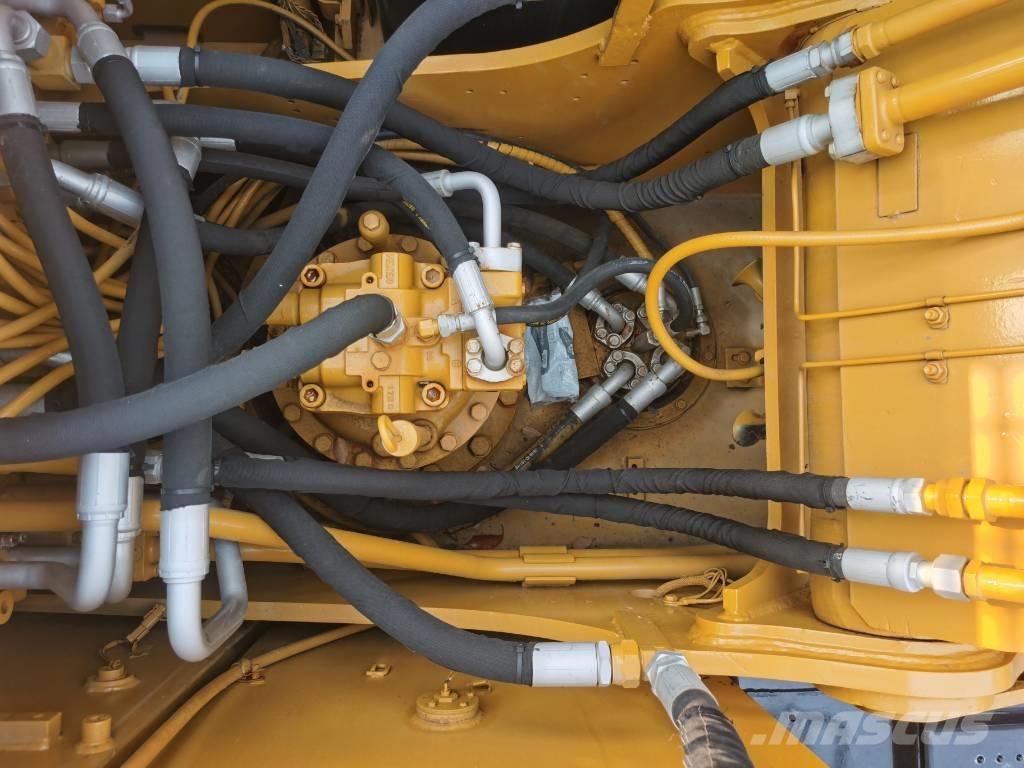 CAT 320 D2 Telakaivukoneet