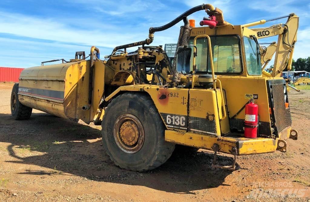 CAT 613 C Kaavinvaunut