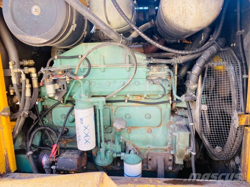 Volvo L 120 C Pyöräkuormaajat