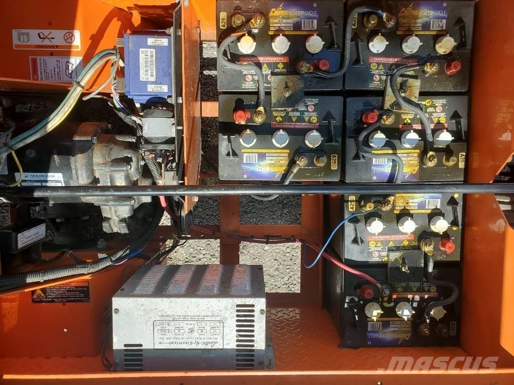 Taylor-Dunn SC100 Vetotrukit