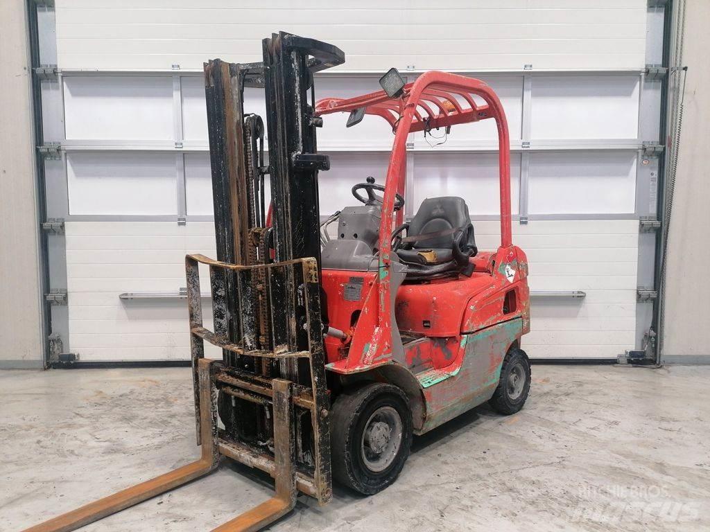 Mitsubishi FD15N Dieseltrukit