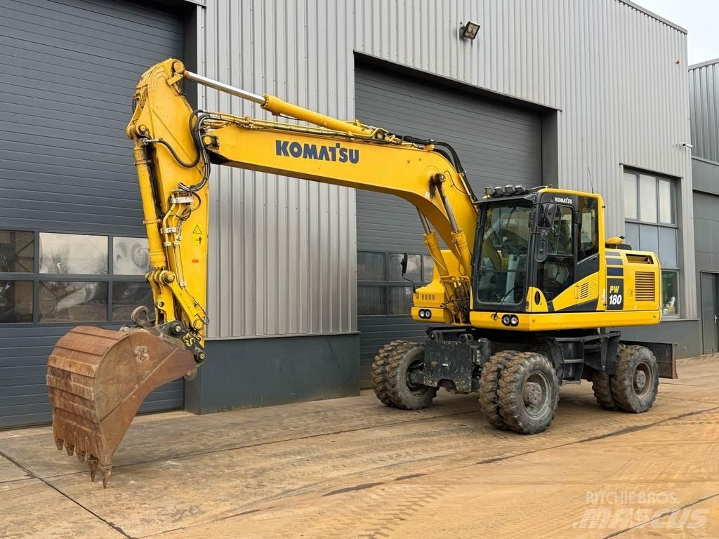 Komatsu PW180-11 Pyöräkaivukoneet