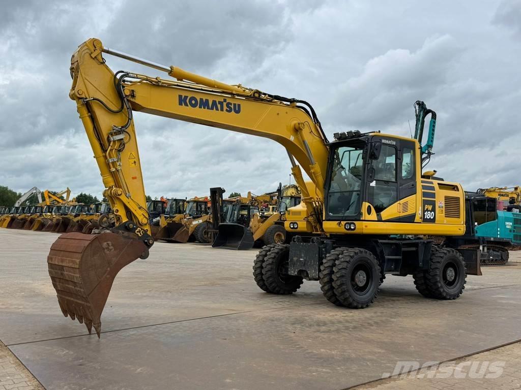 Komatsu PW180-11 Pyöräkaivukoneet