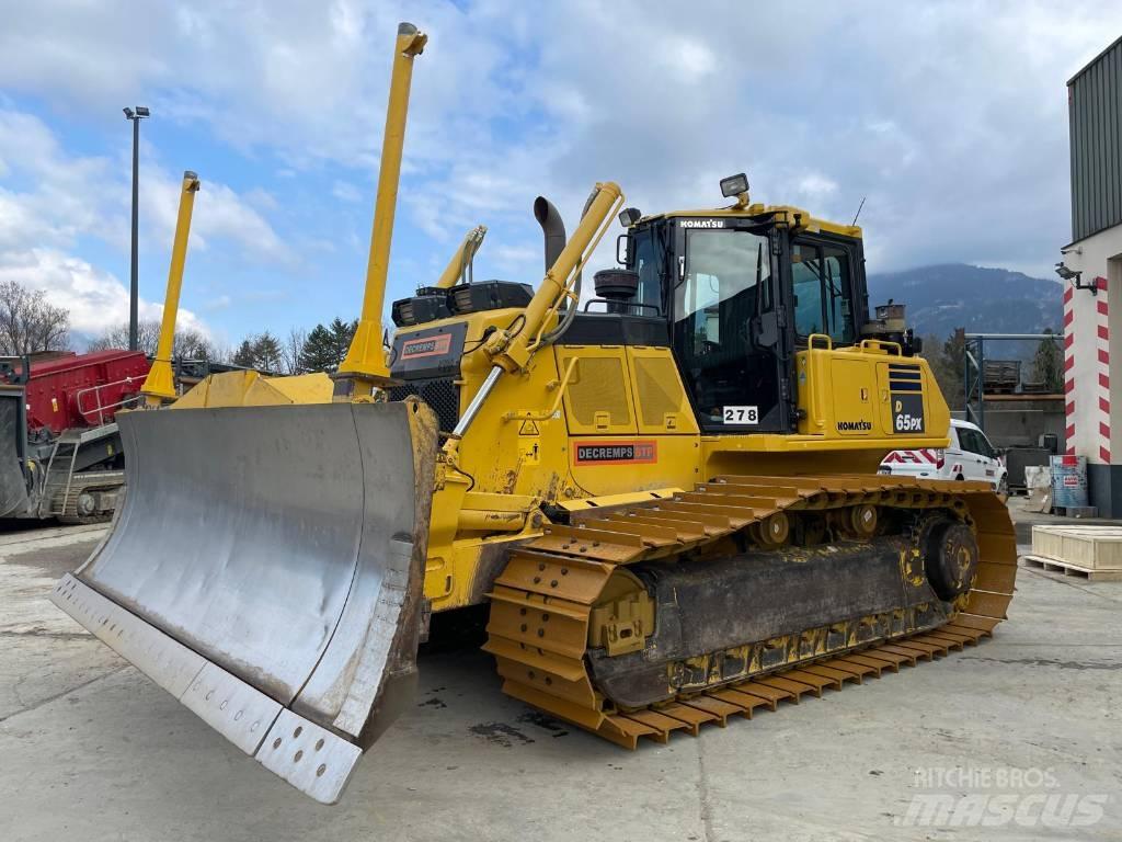 Komatsu D65PX-18 Telaketjupuskutraktorit
