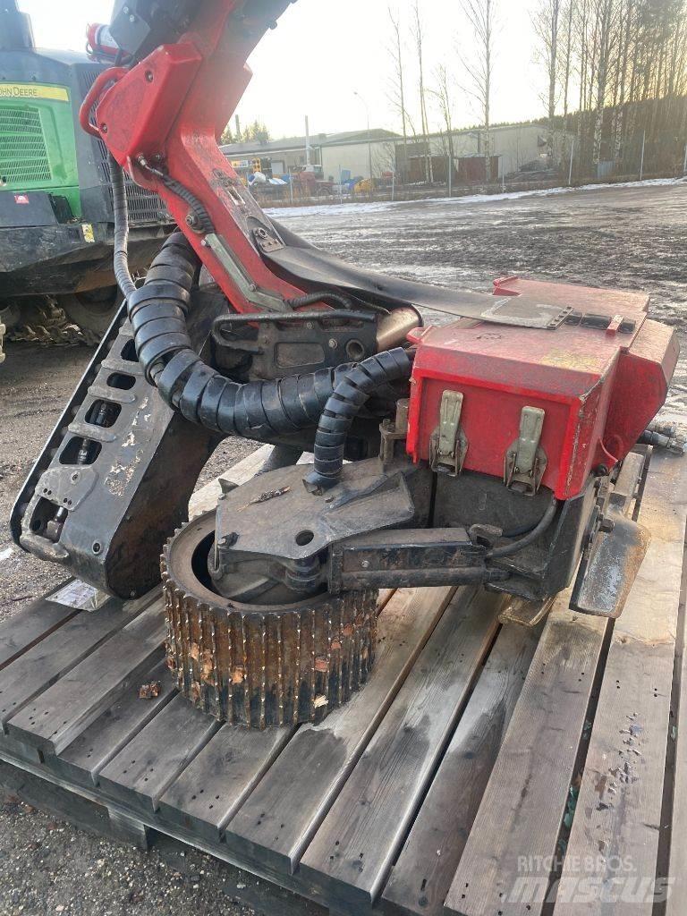 Komatsu S132 Hakkuupäät