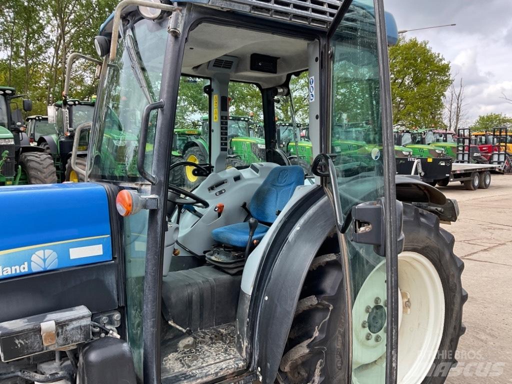 New Holland T 4050 F Traktorit