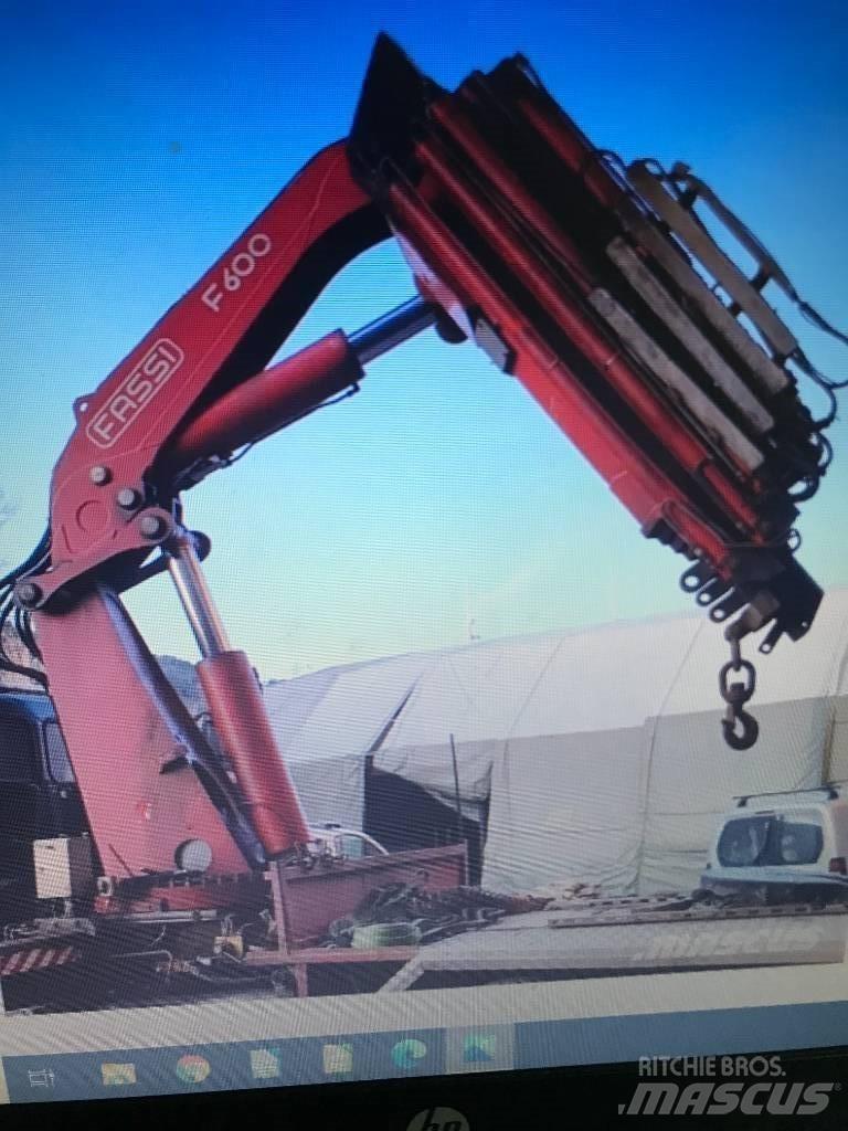 Fassi F600.27 Kappaletavaranosturit