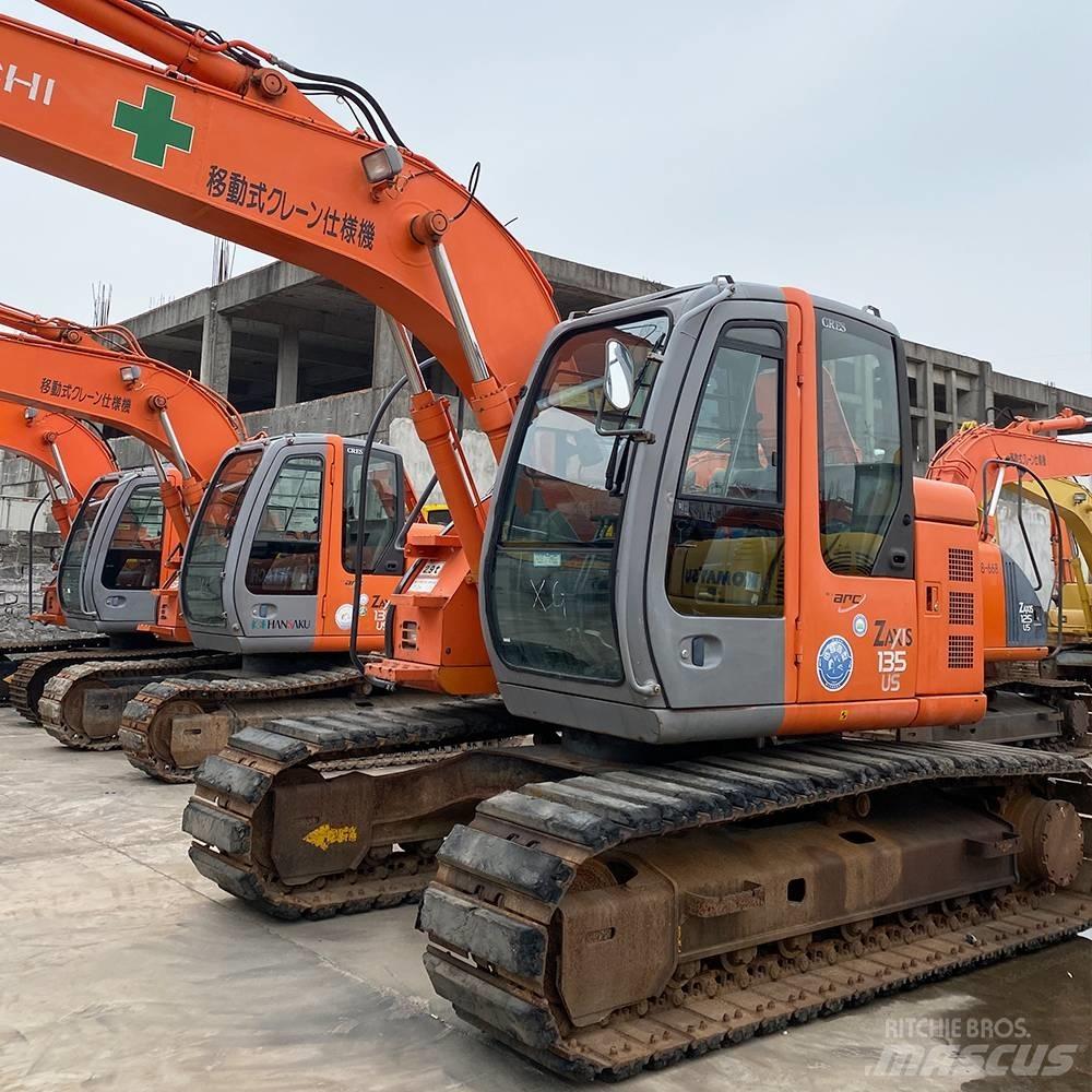 Hitachi 135 Telakaivukoneet