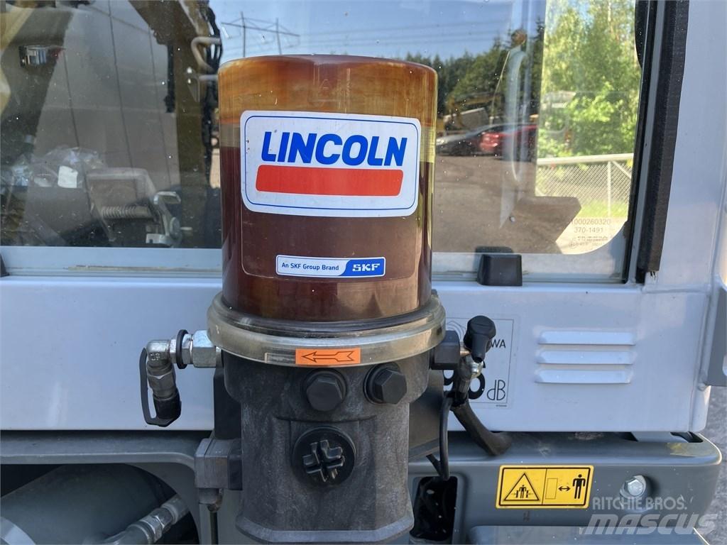 Wacker Neuson EW 100 Pyöräkaivukoneet