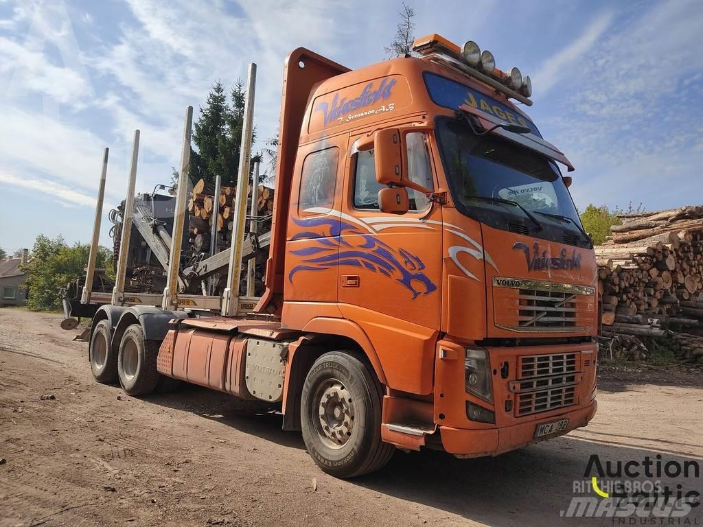 Volvo FH16 Puuautot