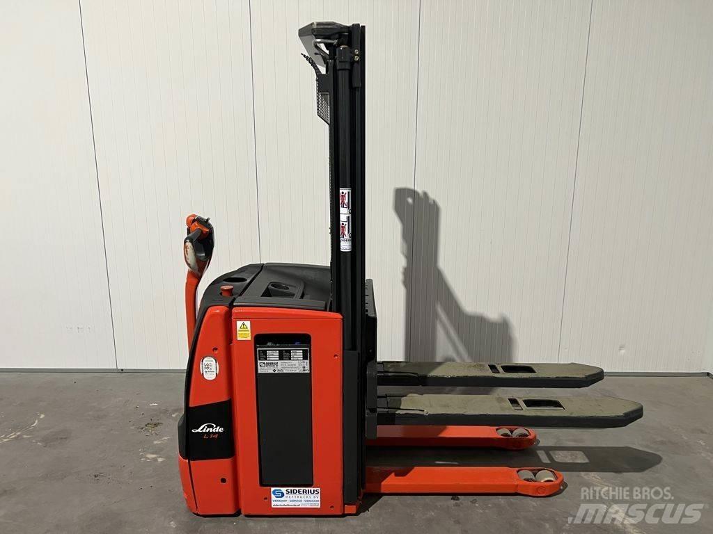Linde L14 Käyden ajettavat pinoamistrukit
