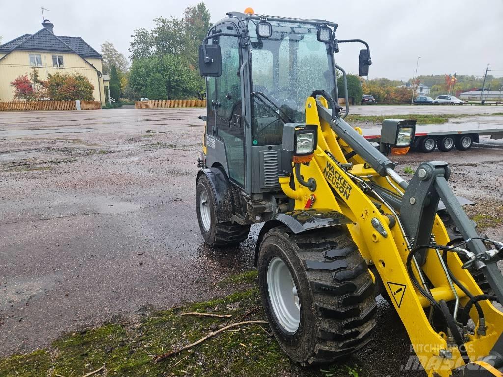 Wacker Neuson WL 25 Pyöräkuormaajat