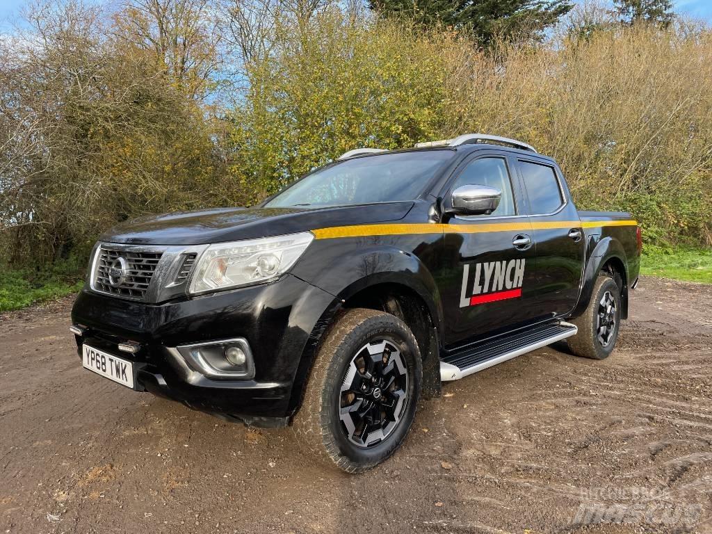 Nissan Navara Lava-autot