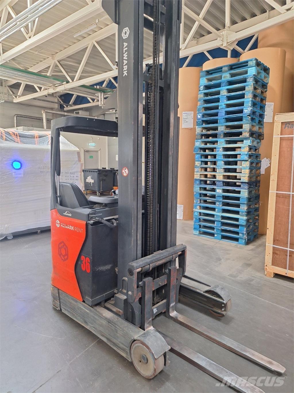 Linde R14 Ajettavat pinoamisvaunut