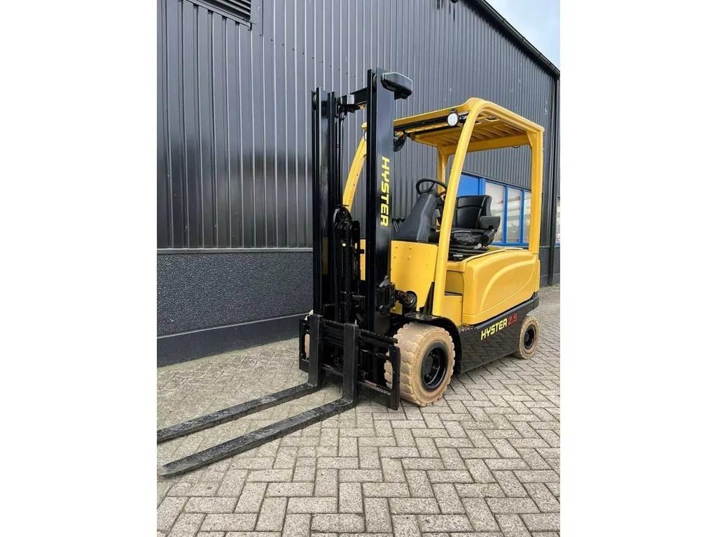 Hyster J2.5XN Sähkötrukit