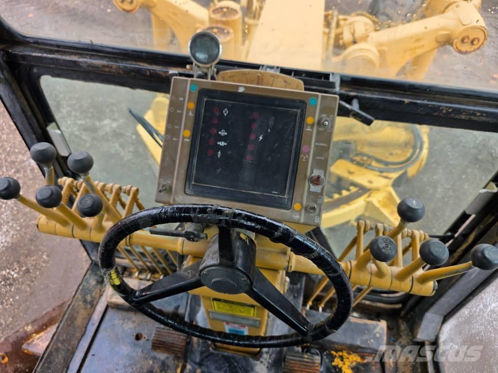 CAT 14 G Tiehöylät